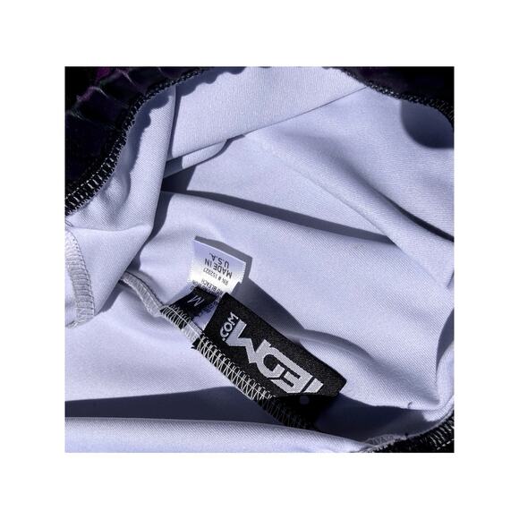 iEDM.com Stripes & Roses Graphic Patterned Leggings | Med - Picture 2 of 5